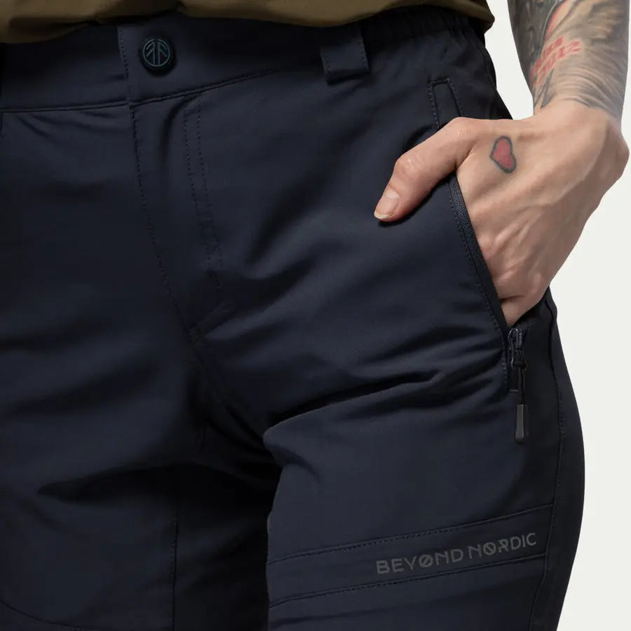 BN013 Leichte Flex Shorts für Damen