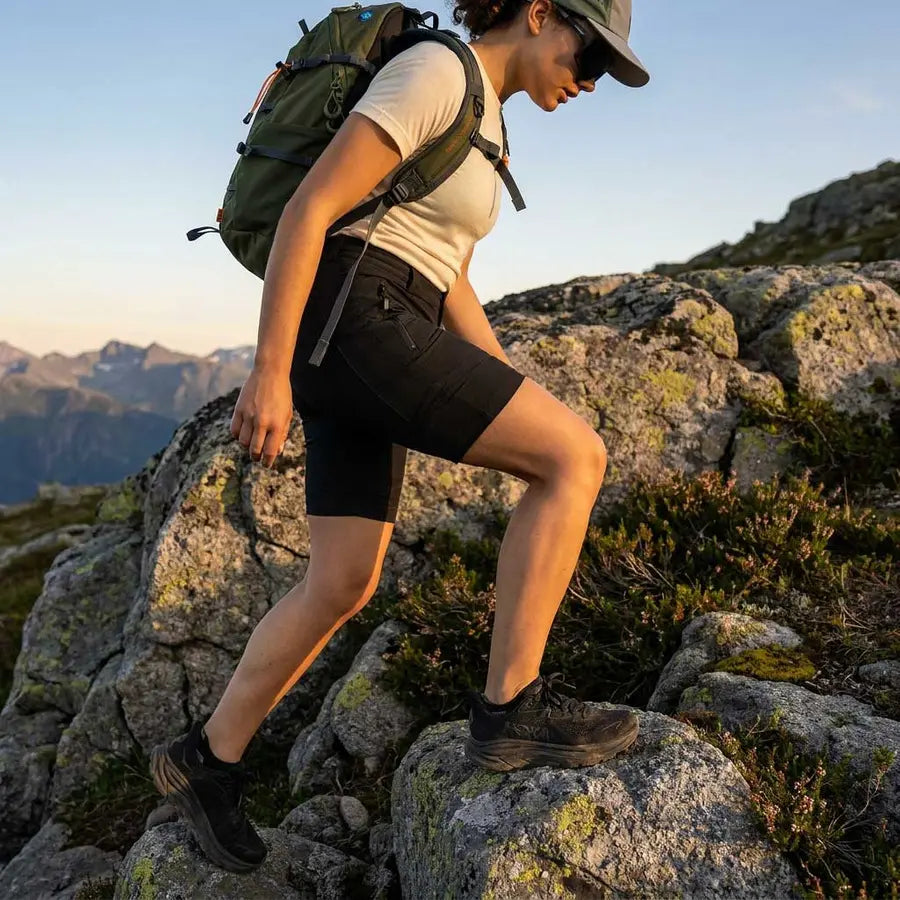 BN013 Leichte Flex Shorts für Damen